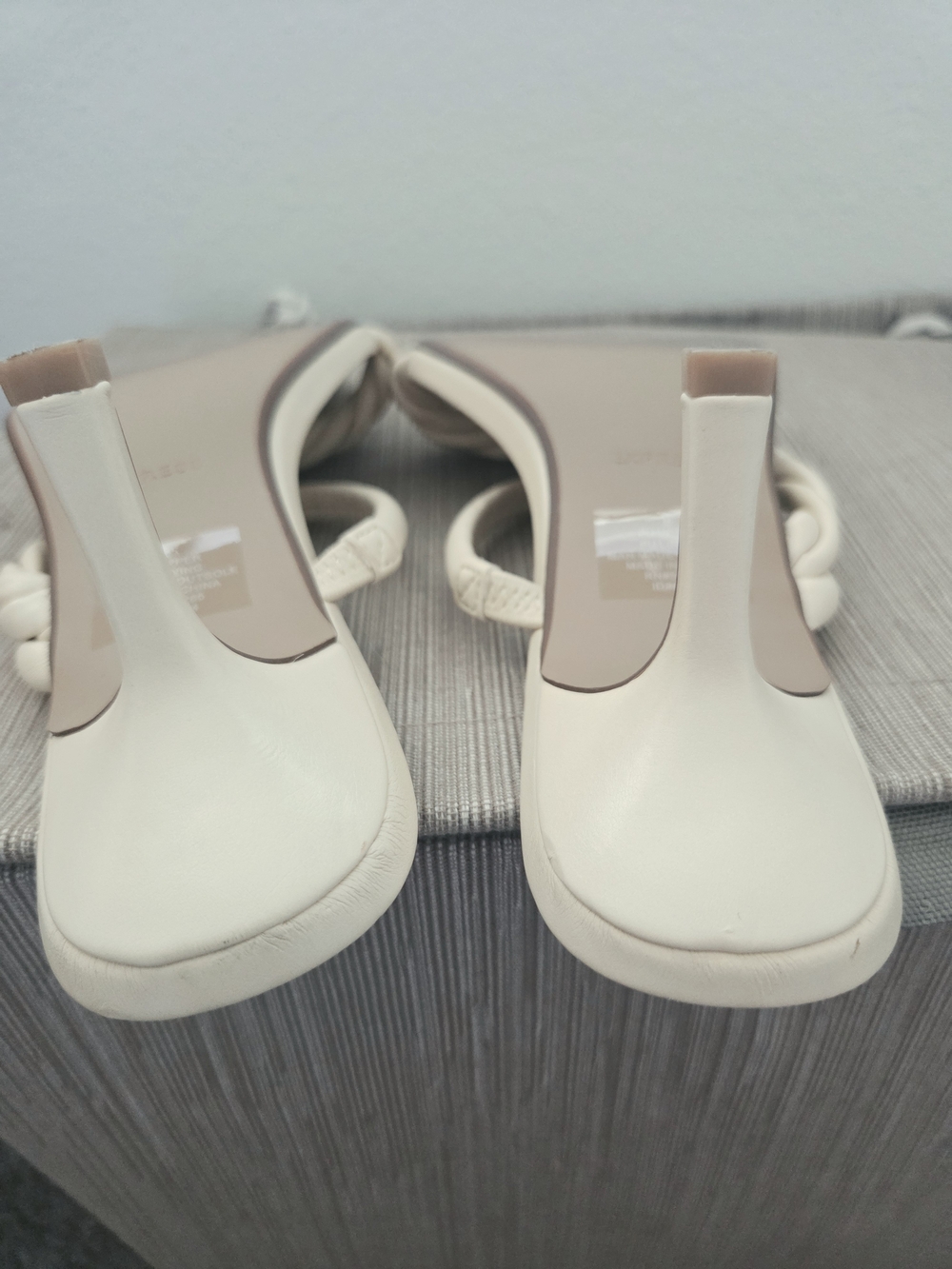 Express Women's Cream Strappy Square-Toe Slide Sandals - Picture 4 of 8